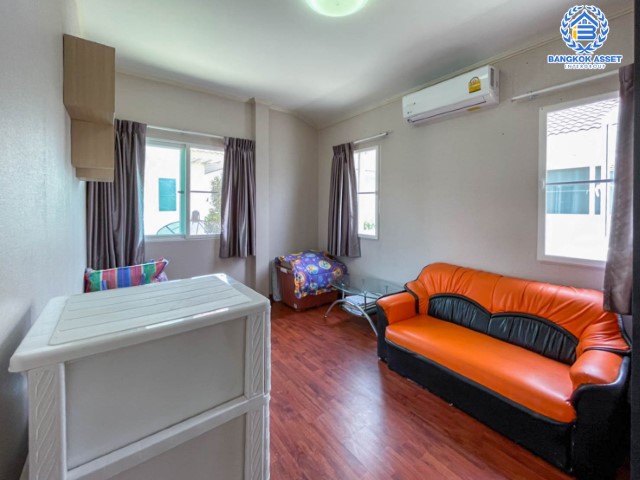 *****บ้านเดี่ยวมือสองย่านนนทบุรี ม.ศุภาลัยพาร์ควิลล์ วงแหวน-ราชพฤกษ์ เนื้อที่กว้าง 63 ตร.ว. ฟังก์ชัน 3 ห้องนอน 3 ห้องน้ำ ที่จอดรถ 2 คัน บ้านหลังใหญ่ ตกแต่งภายในสไตล์โมเดิร์น การเดินทางสะดวกเชื่อมต่อถนนสะพานนนทบุรี-บางบัวทอง ถนนราชพฤกษ์ ถนนบางบัวทอง-สุพรรณบุรี